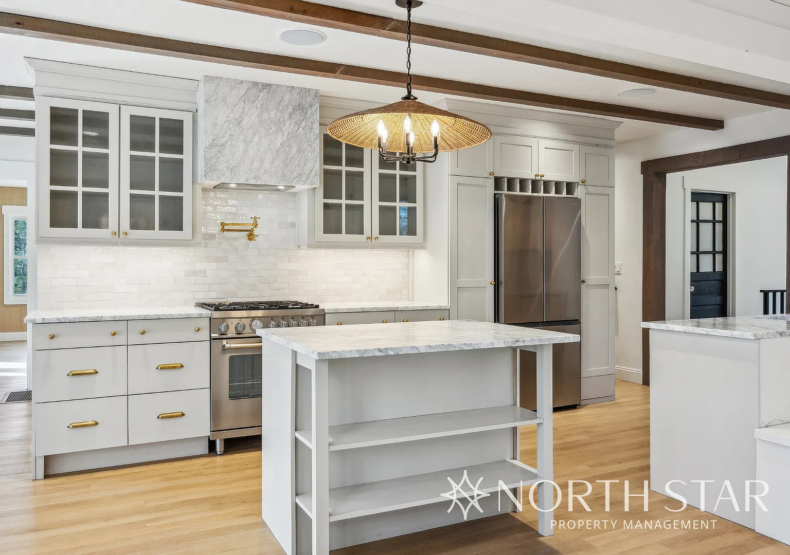 Charming 1913 Farmhouse in the Heart of Multnomah Village! — Photo 3