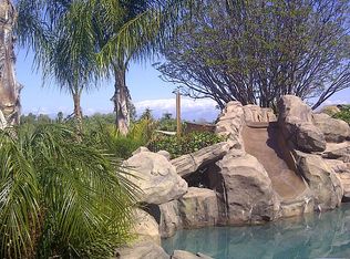 1032 Meadowview Ct, Corona, CA 92878