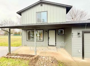 861 14th St, Washougal, WA 98671