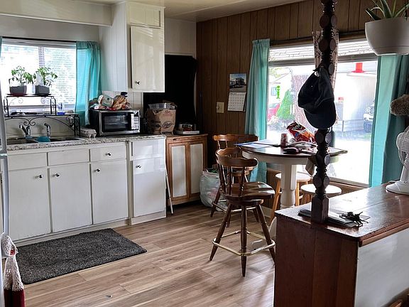 4th image of 1246 N 2nd Ave #10