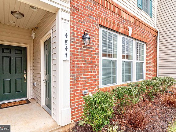 3rd image of 4847 Dane Ridge Cir #87