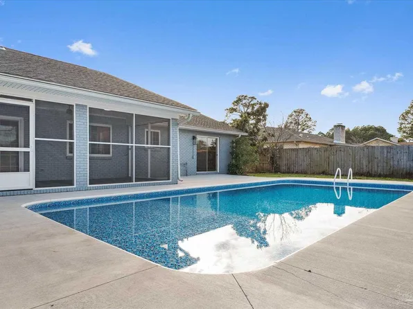 7030 Lake Joanne Dr, Pensacola, FL 32506