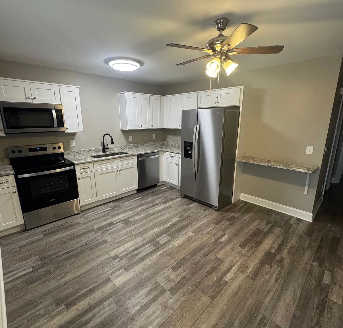 1 bed, 800 sqft, $1,000 — Photo 2