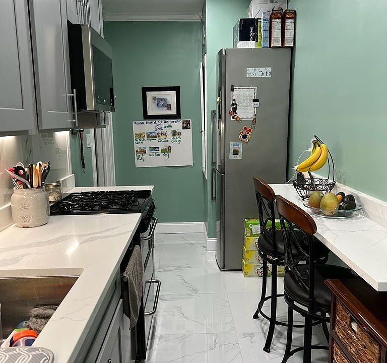 1st image of 6 West Ave APT 1A