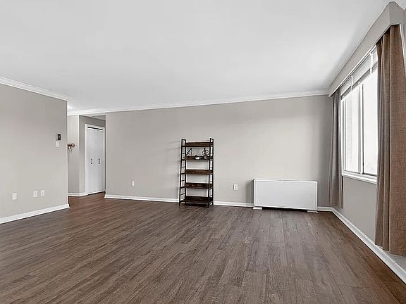 5th image of 6641 Wakefield Dr APT 612