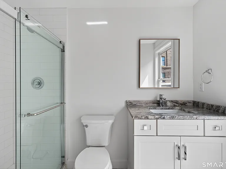 138 Bank St #2B — Photo 14