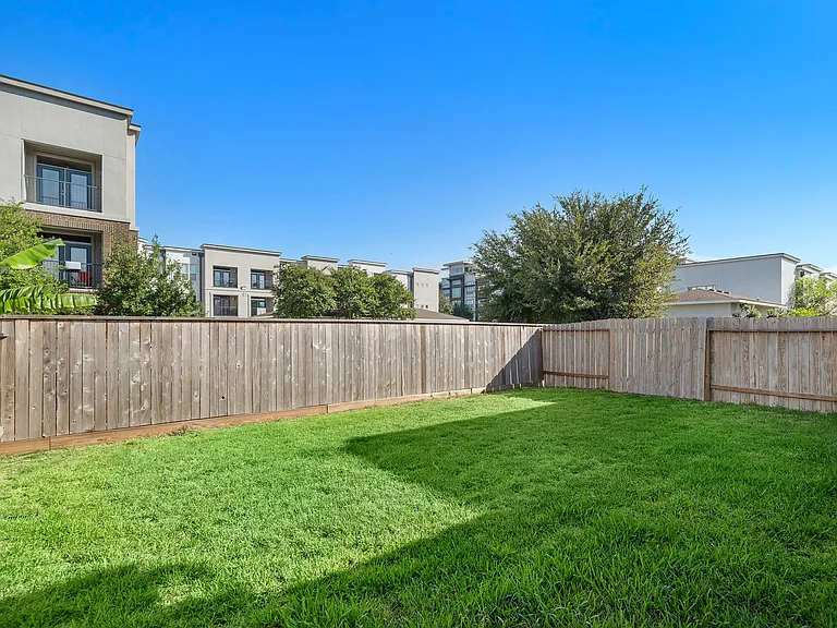 8510 Morning Melody Dr — Photo 22