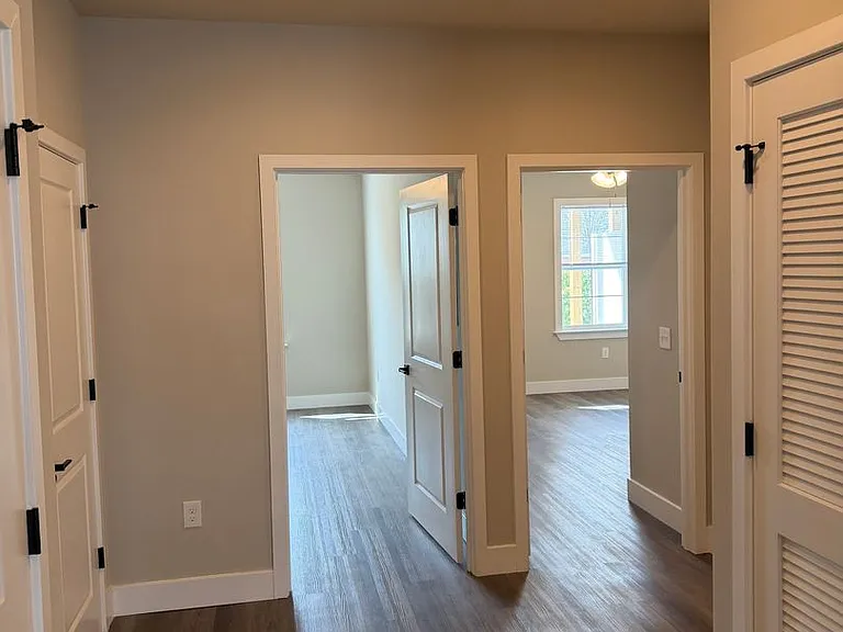 Salem Run Apartments Phase 2 — Photo 152