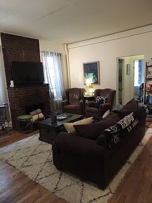 Rented by MP Walsh Realty | media 10