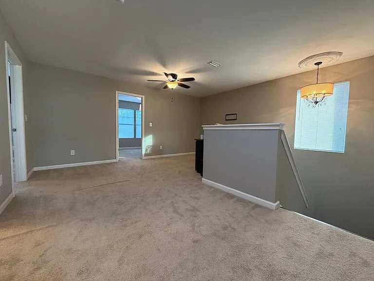 6079 Shamrock Green Dr — Photo 23