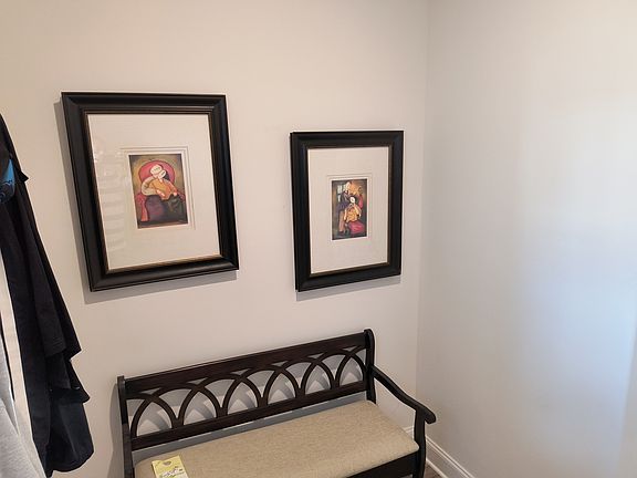 4th image of 1350 Vilda Way