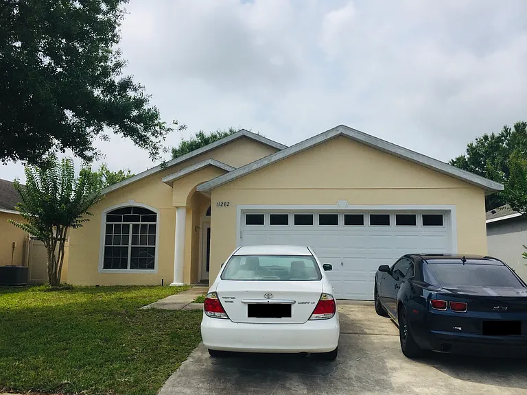 11282 Pinewood Cove Ln — Photo 4