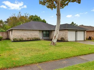 9930 Rustic Rock Rd, La Porte, TX 77571