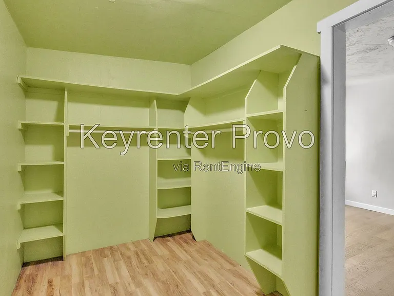 1304 E 520 South St — Photo 9