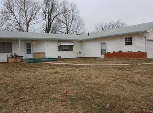 414 SE 3rd St, Lexington, OK 73051