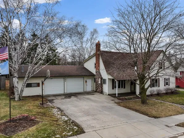 432 Main St, Casco, WI 54205