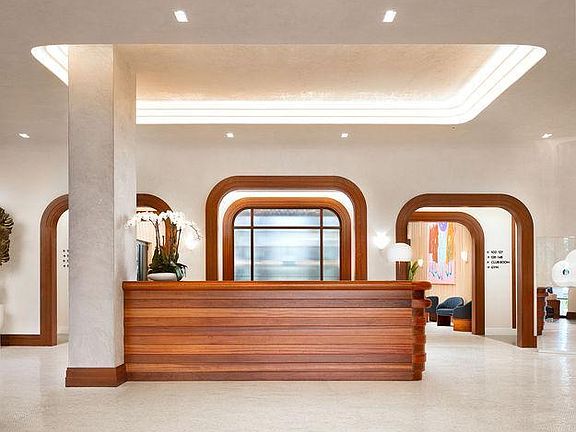 2nd image of 11100 Biscayne Blvd #711