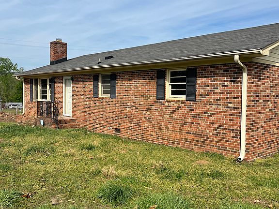 2nd image of 113 Cavins Rd
