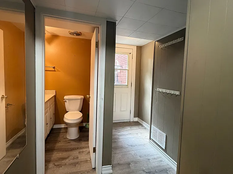 10 Miami Dr — Photo 24