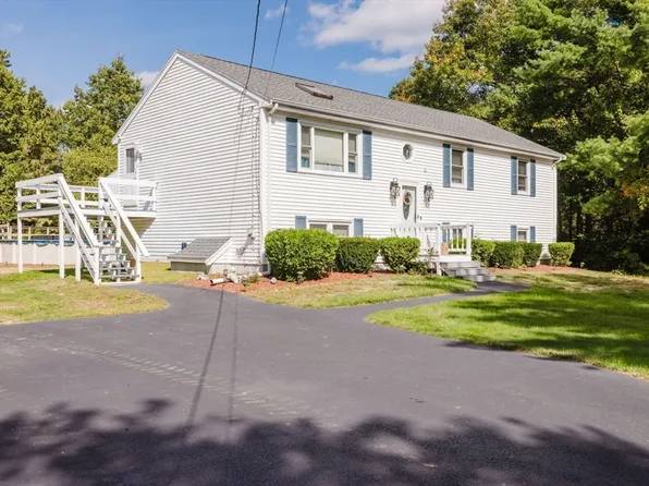 53 Cheshire Dr, Taunton, MA 02780