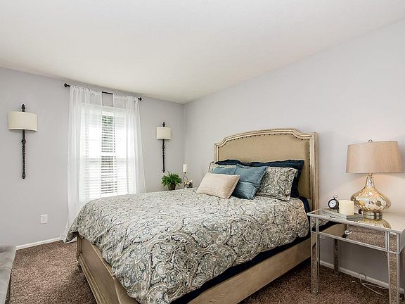 5th image of 1112 Bayridge Dr