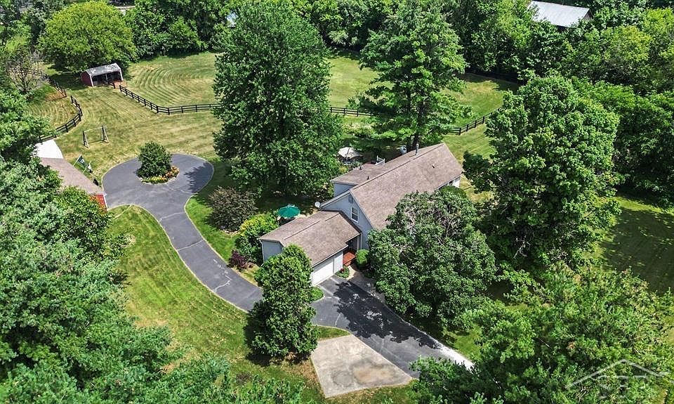 1st image of 5975 Hollow Corners Rd