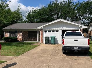 2300 N Ricketts St, Sherman, TX 75092