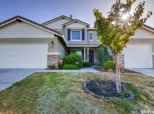 9327 Salmon Creek Dr, Elk Grove, CA 95624