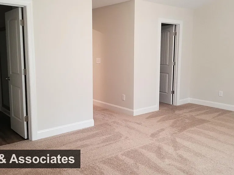 6802 Eddy Point Ln — Photo 9