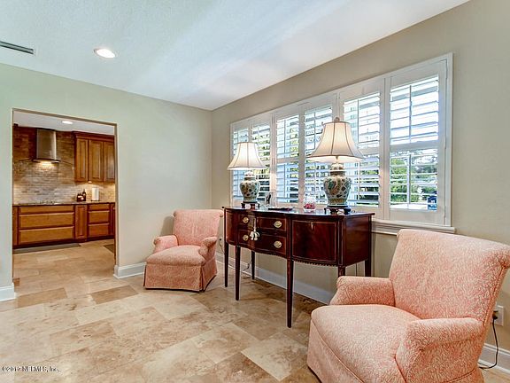 Sitting area off dining room