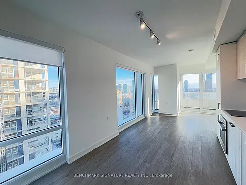 88 Queen St E #1703 Photo 1