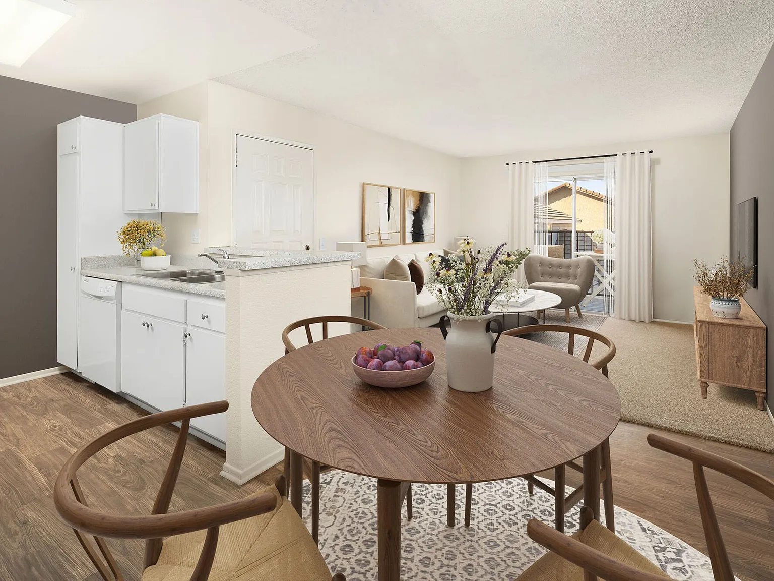 Somerset Apartments — Photo 3