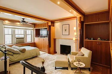 Rented by Nest Seekers International