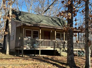15397 Lakeshore Dr, Carlinville, IL