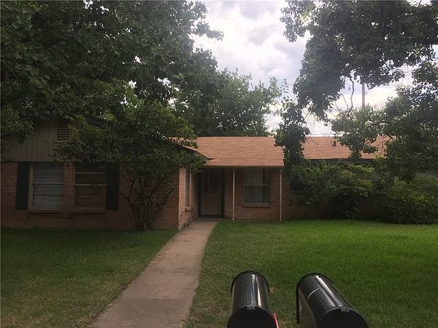 1st image of 2302 Barton Skwy #A
