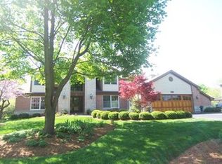 28676 W Welch Cir, Lake Barrington, IL 60010