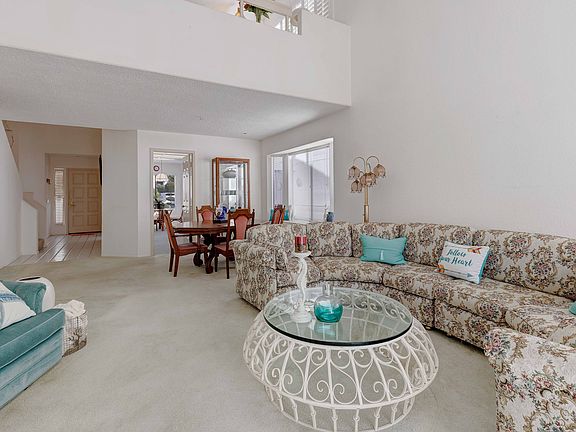 3rd image of 4703 Galicia Way