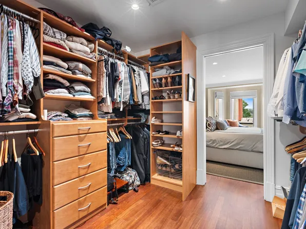 630 Hudson Street image 31 of 50