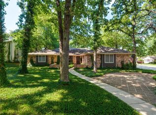2804 Cresthaven Dr, Grapevine, TX 76051