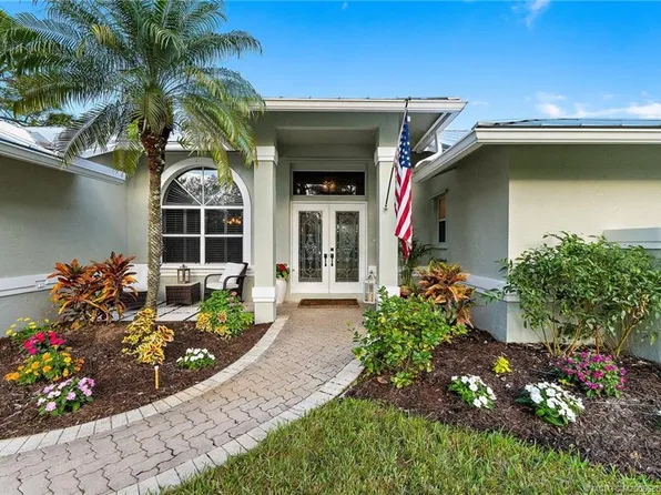 5211 SW Landing Creek Dr, Palm City, FL 34990