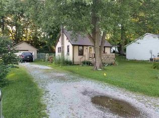 712 Bluewater Dr, Monticello, IN 47960