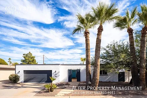 6501 N 87th Way Photo 1