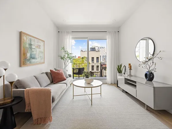 48 Stanhope St #3F, Brooklyn, NY 11221