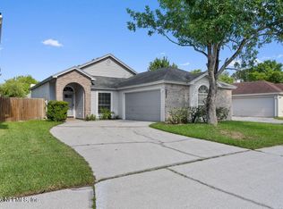 3823 Union Pacific Dr W, Jacksonville, FL 32246