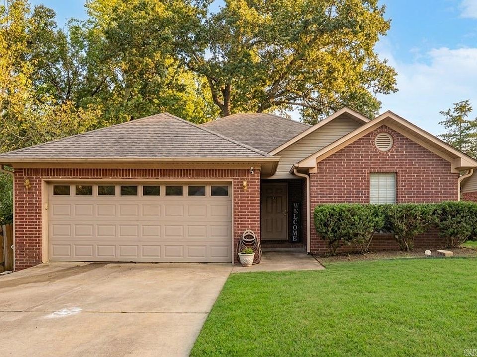 1st image of 270 Pickwicket Dr
