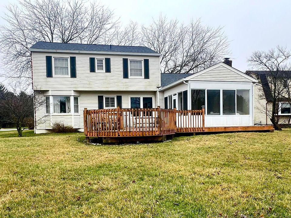 2nd image of 5300 Pheasant Dr