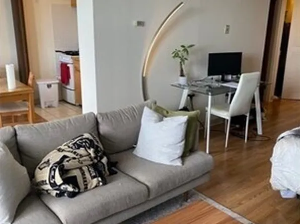 872 Massachusetts Ave, Cambridge, MA