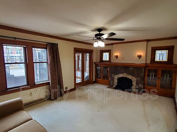 5th image of 5425 W National Ave