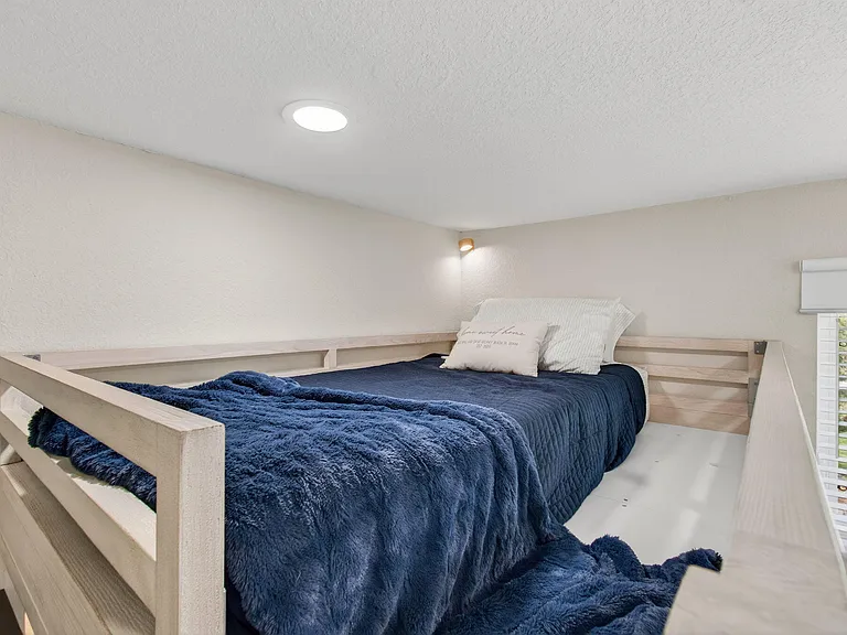 802 Mallard Dr — Photo 47