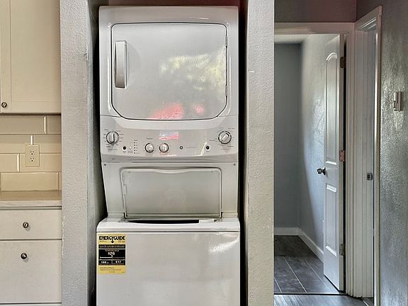 5th image of 12715 1st Avenue Ct E #12717